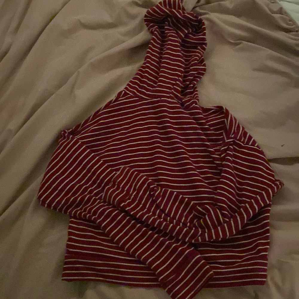 Red and white cropped hoodie
